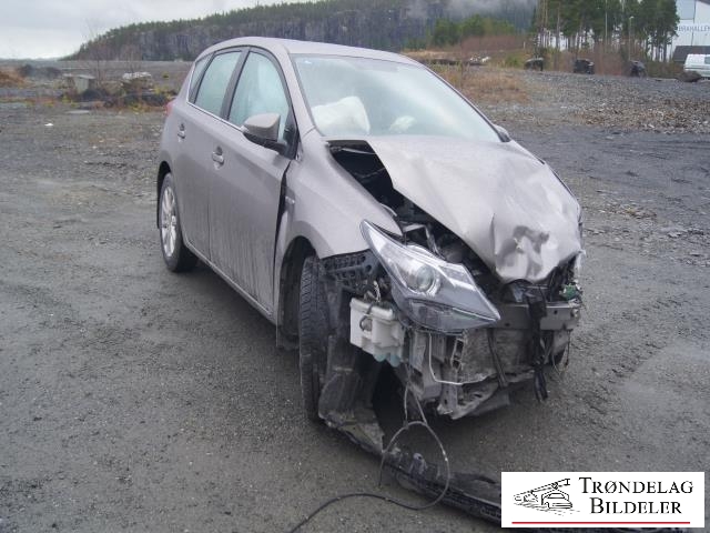 Toyota Auris 2013-2015 (Type II, Fase 1) , Motorkode: 2ZR-FXE, Girkassekode: 