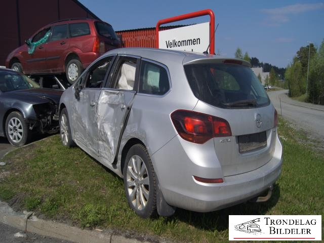 Opel Astra J 2010-2015 , Motorkode: A17DTR, Girkassekode: