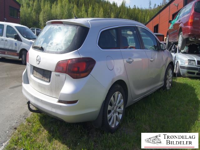 Opel Astra J 2010-2015 , Motorkode: A17DTR, Girkassekode: