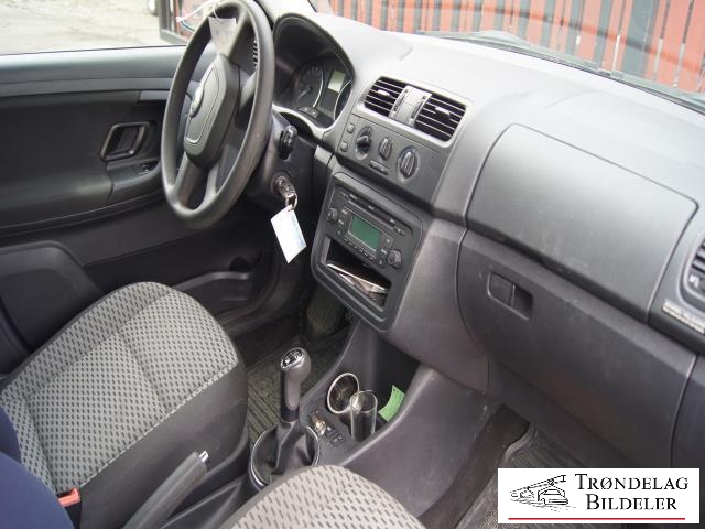 Škoda Fabia 2010-2014 (Type II, Fase 2) , Motorkode: CFW, Girkassekode: MZN