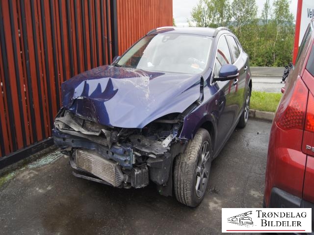 Volvo V40 2012-2019 , Motorkode: D4162T, Girkassekode: 6-PSHIFT 2WD / MPS6