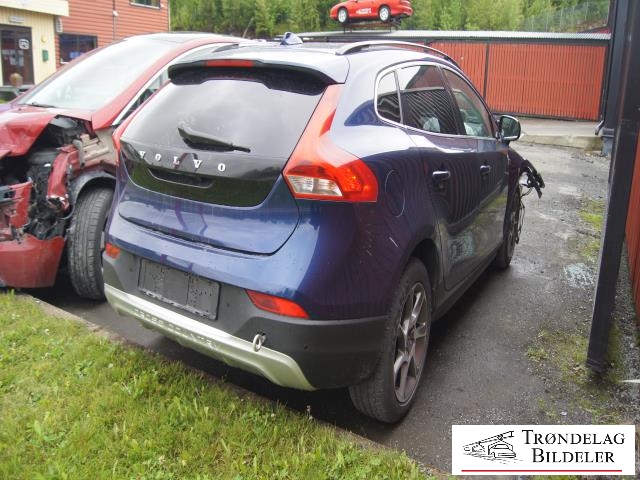 Volvo V40 2012-2019 , Motorkode: D4162T, Girkassekode: 6-PSHIFT 2WD / MPS6