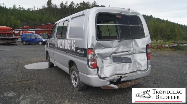 Toyota Hiace 2007-2012 (Fase 3) , Motorkode: 2KD-FTV, Girkassekode: