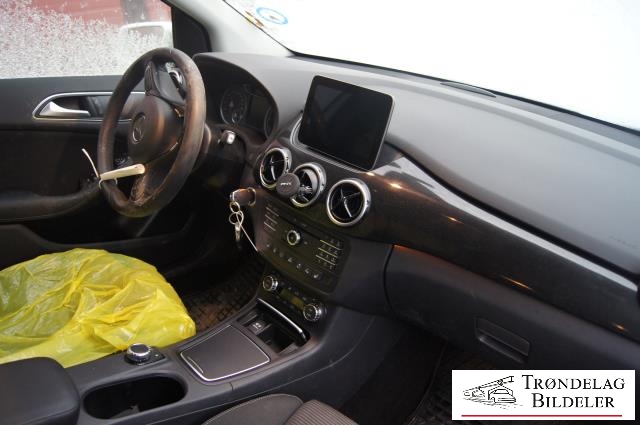 Mercedes B-Klasse, electric drive 2014-2018 (W242) (W242), Motorkode: EM0004, Girkassekode: 