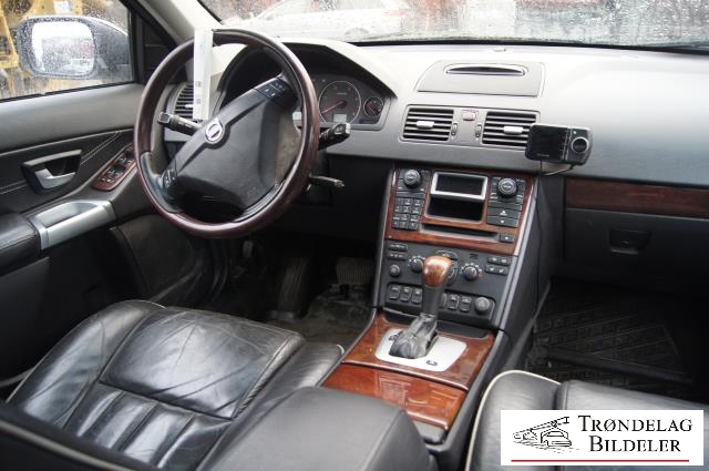 Volvo XC90 2002-2006 (Type I, Fase 1) , Motorkode: D5244T, Girkassekode: 5-AUT 4WD / AW50/51 AWD