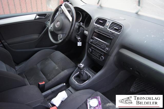 VW Golf VI 2008-2012 , Motorkode: CAX CAXA, Girkassekode: MCB