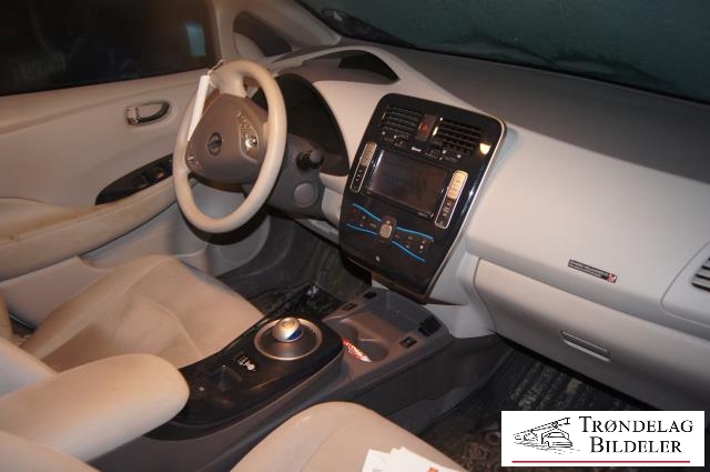 Nissan Leaf 2011-2017 (Type I) , Motorkode: EM61, Girkassekode: 