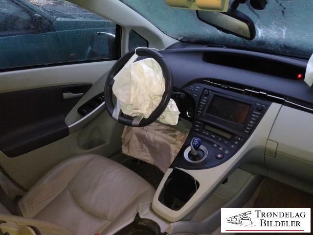 Toyota Prius 2009-2016 (Type III) (COMBI) (COMBI), Motorkode: 2ZR-FXE, Girkassekode:
