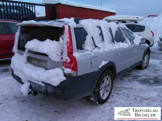 Volvo XC70 2001-2004 (Type I, Fase 1) , Motorkode: D5244T, Girkassekode: 5-AUT 4WD / AW50/51 AWD