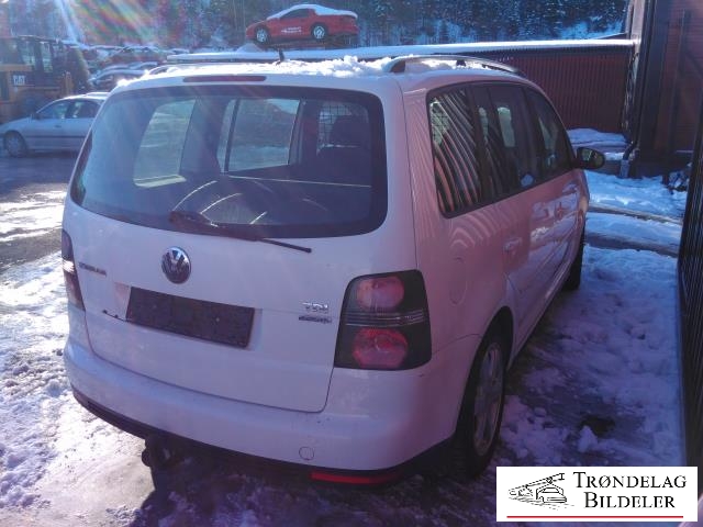 VW Touran 2007-2010 (Type I, Fase 2) , Motorkode: BLS, Girkassekode: KWD