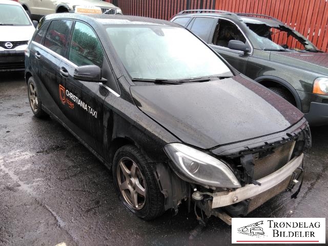 Mercedes B-Klasse 2011-2018 (W246) (W246), Motorkode: 651.901, Girkassekode:
