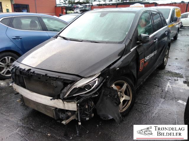 Mercedes B-Klasse 2011-2018 (W246) (W246), Motorkode: 651.901, Girkassekode: