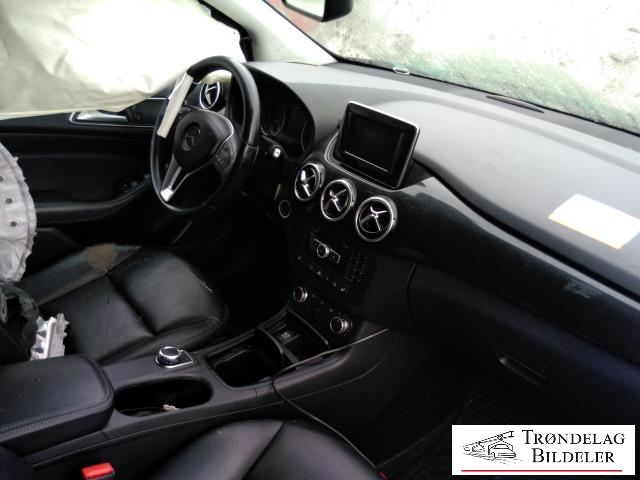 Mercedes B-Klasse 2011-2018 (W246) (W246), Motorkode: 651.901, Girkassekode: