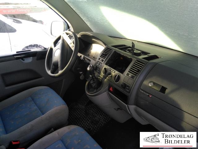 VW Transporter / Caravelle 2003-2009 (Fase 1) (T5) (T5), Motorkode: BNZ, Girkassekode: JKT
