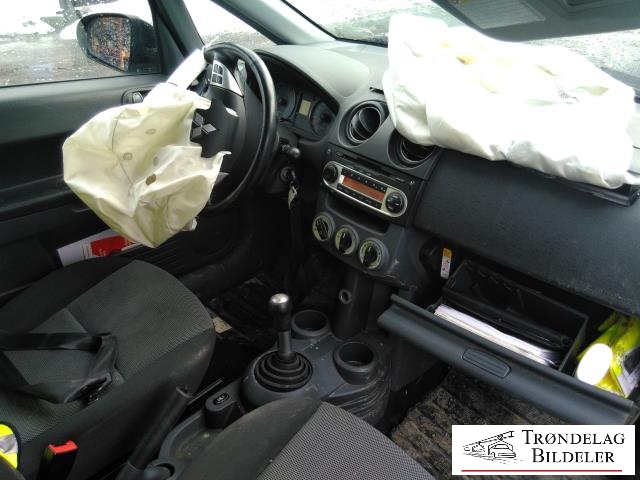 Mitsubishi Colt 2009-2013 (Type VII, Fase 2) , Motorkode: 4A90, Girkassekode: 
