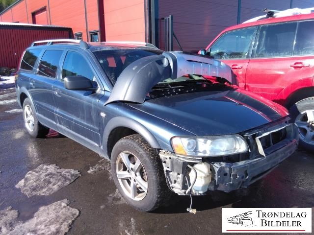 Volvo XC70 2005-2007 (Type I, Fase 2) , Motorkode: D5244T4, Girkassekode: 6-MAN 4WD / M66 AWD