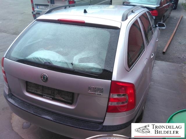 Škoda Octavia 2005-2008 (Type II, Fase 1) , Motorkode: BLS, Girkassekode: KMZ