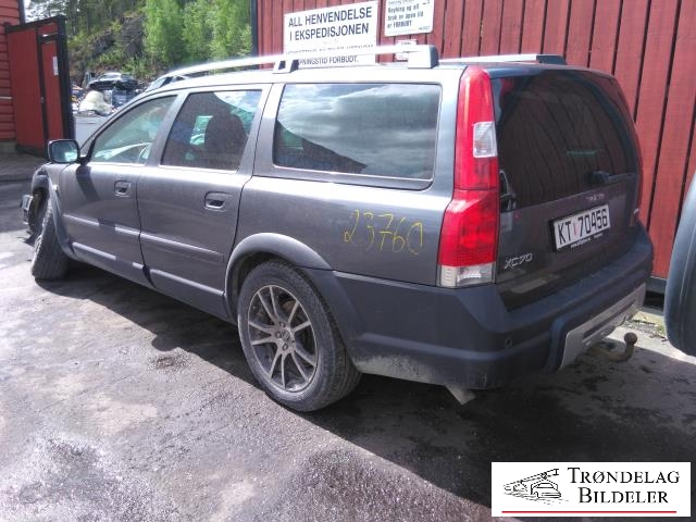 Volvo XC70 2005-2007 (Type I, Fase 2) , Motorkode: D5244T, Girkassekode: 5-AUT 4WD / AW50/51 AWD