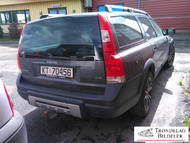 Volvo XC70 2005-2007 (Type I, Fase 2) , Motorkode: D5244T, Girkassekode: 5-AUT 4WD / AW50/51 AWD