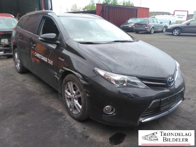 Toyota Auris 2013-2015 (Type II, Fase 1) , Motorkode: 2ZR-FXE, Girkassekode: 