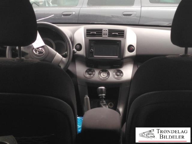 Toyota RAV4 2006-2009 (Type III, Fase 1) , Motorkode: 2AD-FTV, Girkassekode: 