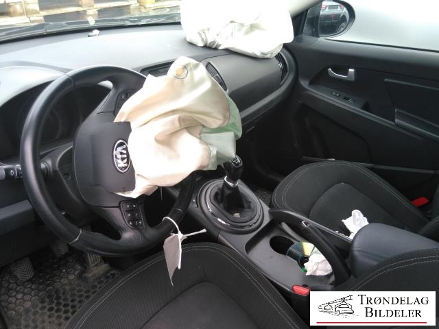 Kia Sportage 2010-2016 (Type III) , Motorkode: D4FD, Girkassekode: 