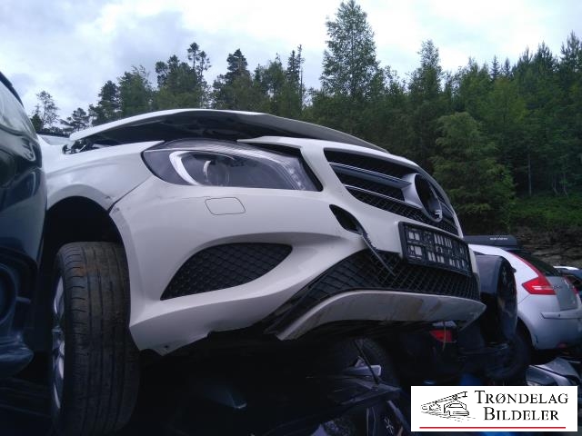 Mercedes A-Klasse 2012-2018 (W176) (W176), Motorkode: 270910, Girkassekode: 