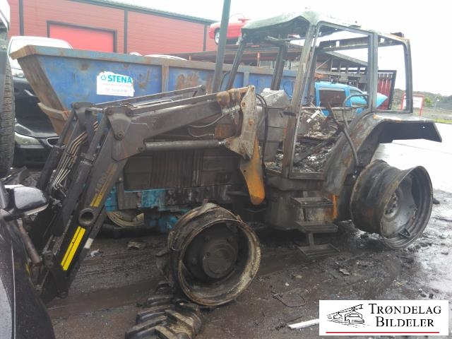 Traktor Ford 7000-Serie 0-->> , Motorkode: PA, Girkassekode: