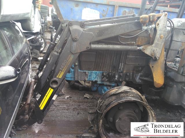 Traktor Ford 7000-Serie 0-->> , Motorkode: PA, Girkassekode: