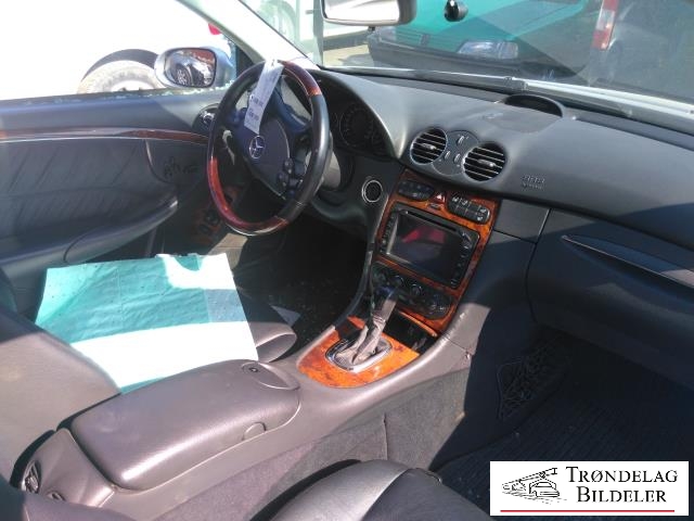 Mercedes CLK 2002-2009 (C209) (C209), Motorkode: M 112.912, Girkassekode: 