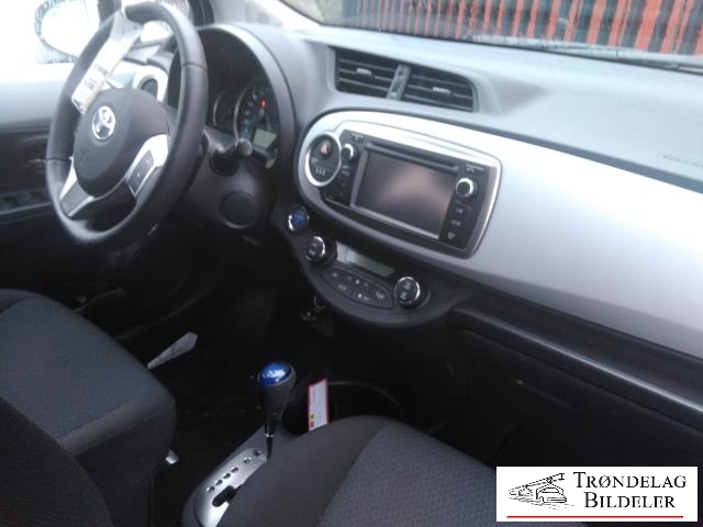Toyota Yaris 2012-2014 (Type III, Fase 1) , Motorkode: 1NZ-FXE, Girkassekode: 
