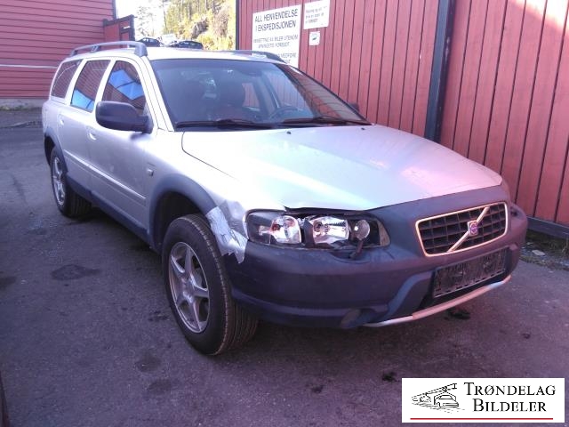 Volvo XC70 2001-2004 (Type I, Fase 1) , Motorkode: D5244T, Girkassekode: 5-AUT 4WD / AW50/51 AWD