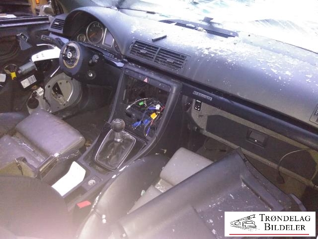 Audi A4 2004-2008 (Type III) (B7) (B7), Motorkode: BPW, Girkassekode: JEE