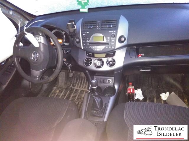 Toyota RAV4 2006-2009 (Type III, Fase 1) , Motorkode: 2AD-FTV|DPF, Girkassekode: 