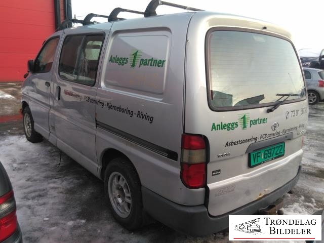 Toyota Hiace 2001-2006 (Fase 2) , Motorkode: 2KD-FTV, Girkassekode: