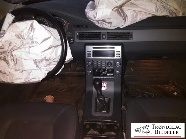 Volvo V70 2007-2013 (Type III, Fase 1) , Motorkode: D5244T5, Girkassekode: 6-MAN 2WD / M66