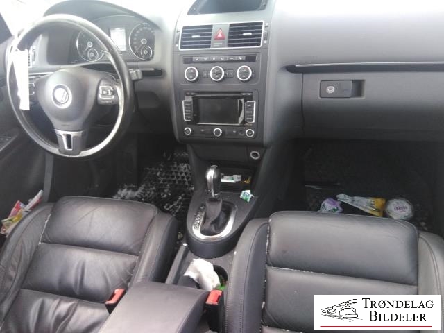 VW Touran 2010-2015 (Type I, Fase 3) , Motorkode: CFJB, Girkassekode: PDY