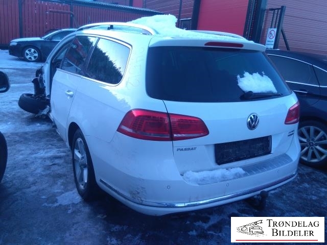 VW Passat 2011-2015 (B7) (B7), Motorkode: CFFB, Girkassekode: NFV
