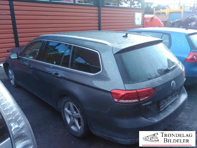 VW Passat 2015-2019 (Fase 1) (B8) (B8), Motorkode: DCXA, Girkassekode: QXA