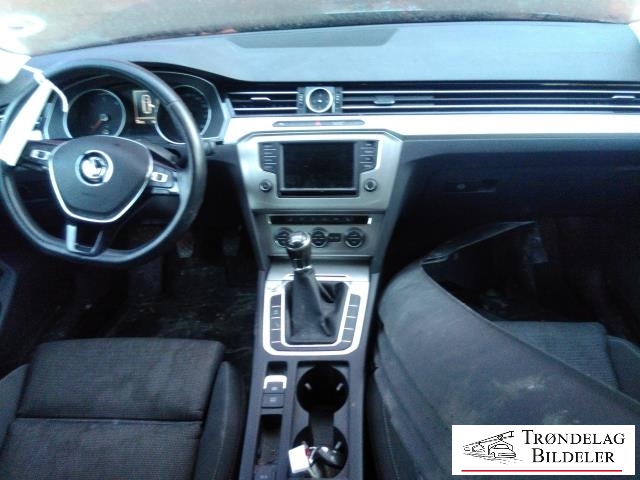 VW Passat 2015-2019 (Fase 1) (B8) (B8), Motorkode: DCXA, Girkassekode: QXA