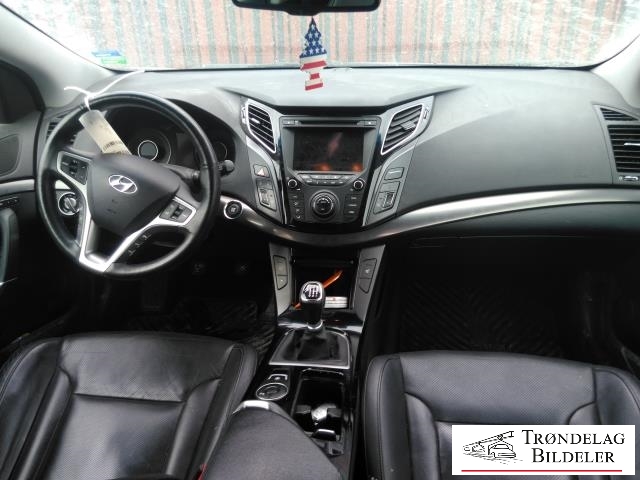 Hyundai i40 2012-2017 , Motorkode: D4FD, Girkassekode: 