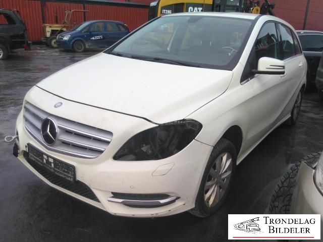 Mercedes B-Klasse 2011-2018 (W246) (W246), Motorkode: K9K, Girkassekode: 