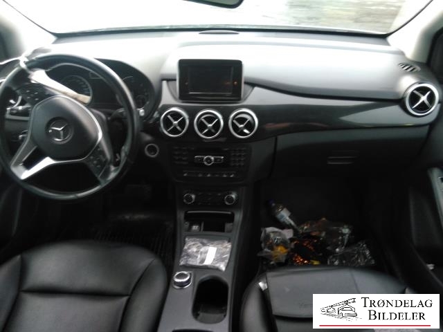 Mercedes B-Klasse 2011-2018 (W246) (W246), Motorkode: K9K, Girkassekode: 