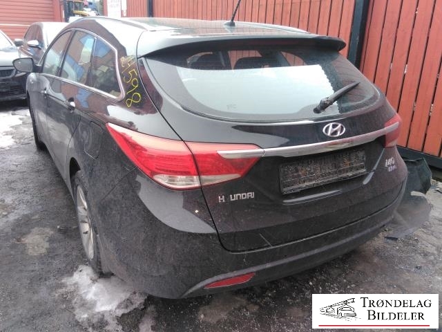 Hyundai i40 2012-2017 , Motorkode: D4FD, Girkassekode: 