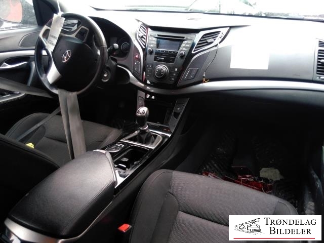 Hyundai i40 2012-2017 , Motorkode: D4FD, Girkassekode: 