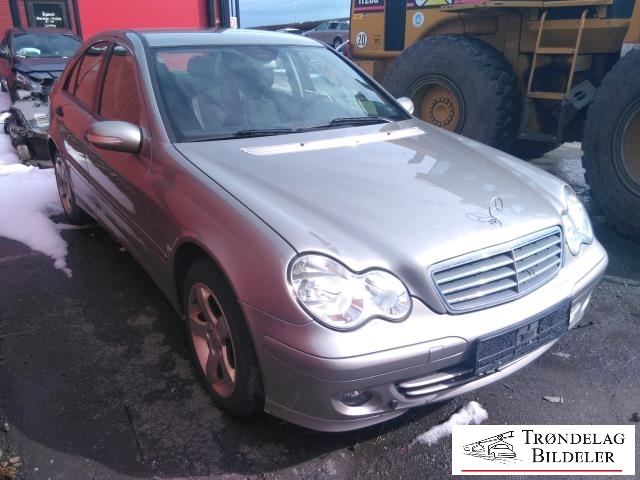 Mercedes C-Klasse 2004-2007 (Fase 2) (W203) (W203), Motorkode: OM 646.962, Girkassekode: 