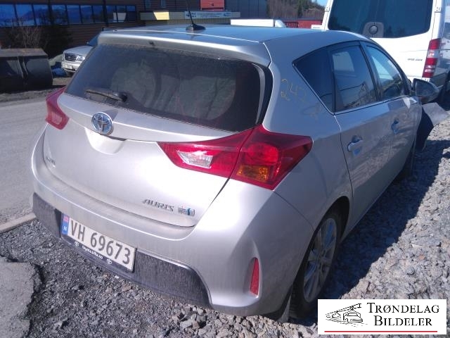 Toyota Auris 2013-2015 (Type II, Fase 1) , Motorkode: 2ZR-FXE, Girkassekode: 