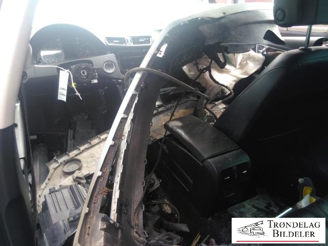 VW Passat 2011-2015 (B7) (B7), Motorkode: CFF, Girkassekode: 