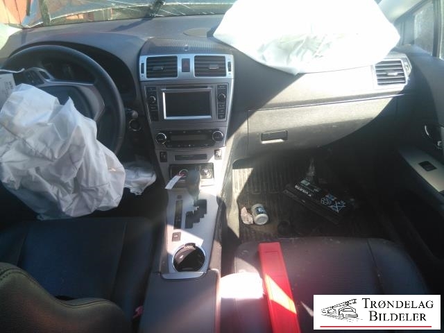 Toyota Avensis 2009-2015 (Type III, Fase 1) , Motorkode: 2ZR-FAE, Girkassekode: 
