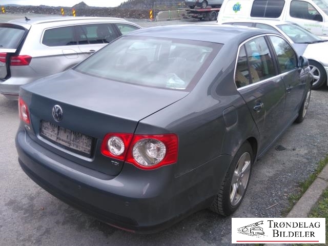 VW Jetta 2005-2010 , Motorkode: BLS, Girkassekode: JCR